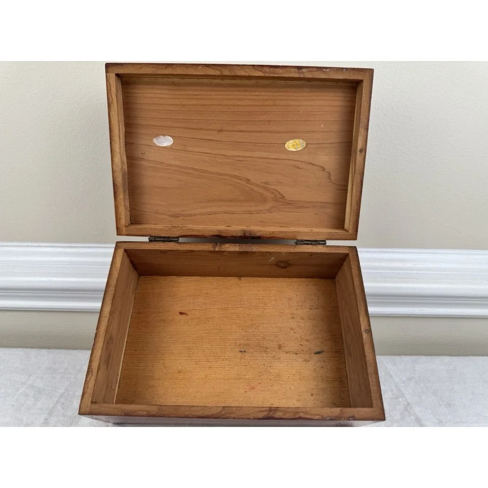 Vintage Cedar Wood Jewelry Box Floral Bird Lithograph Finger Jointed Chest